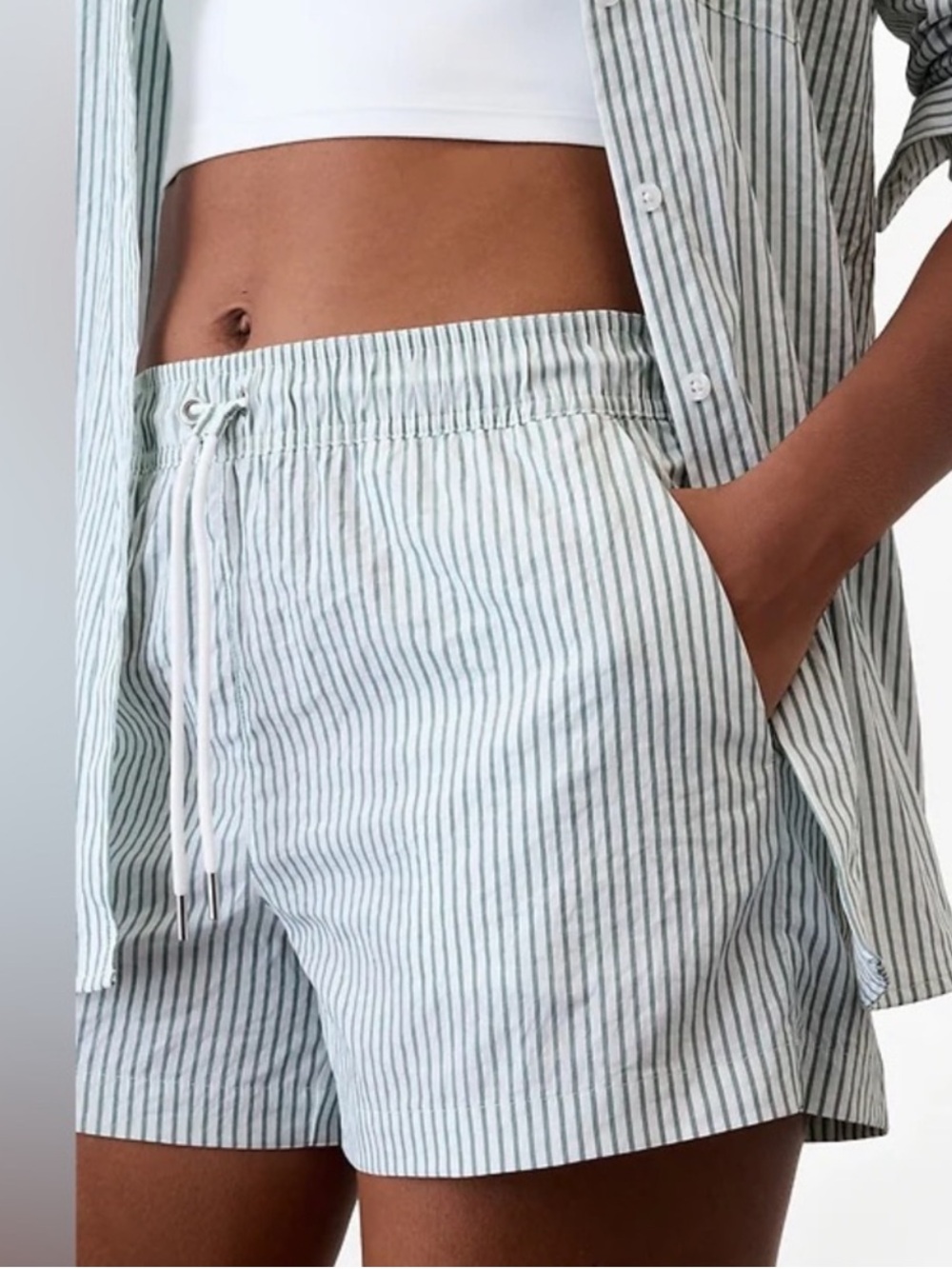 Athleta White/Green Pinstripe Drawstring Shorts